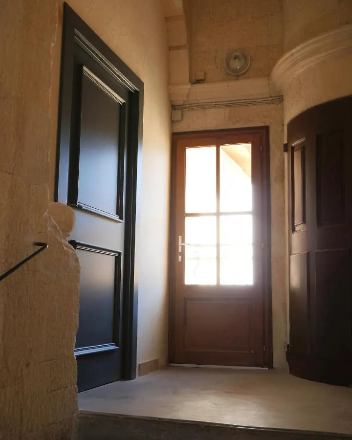 Superbe Appartement Avec Vue Arles Apartment